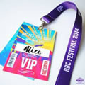credencial para evento y lanyard azul